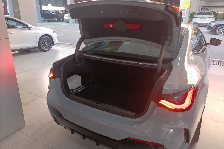 Used BMW 4 Series 2024 430i M Sport Night Edition Trunk