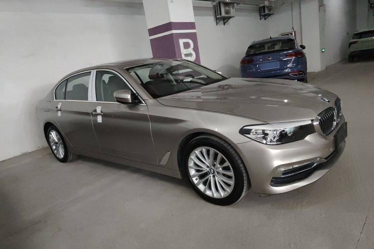 Used BMW 5 Series 2020 525Li Luxury Package Exterior 5
