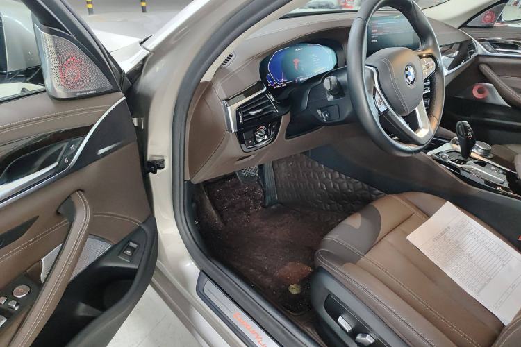 Used BMW 5 Series 2020 525Li Luxury Package Interior 2
