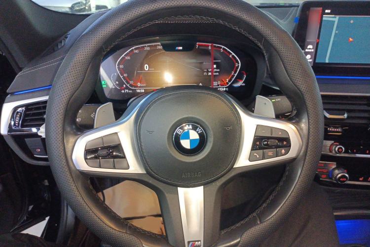 Used BMW 5 Series 2021 530Li Leading Model M Sport Package Steering Wheel