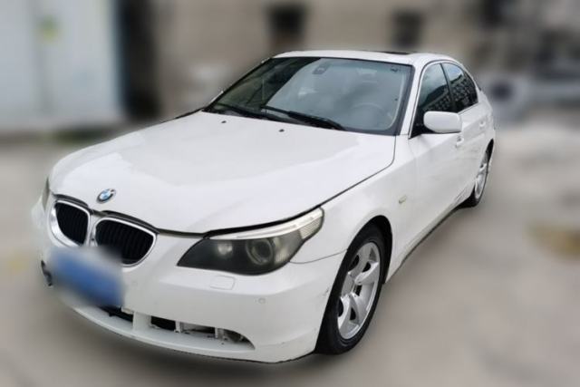 Ojetý BMW 5 Series 2004 525i