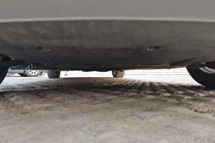 Used BMW 5 Series 2006 523Li Luxury Edition Chassis Front