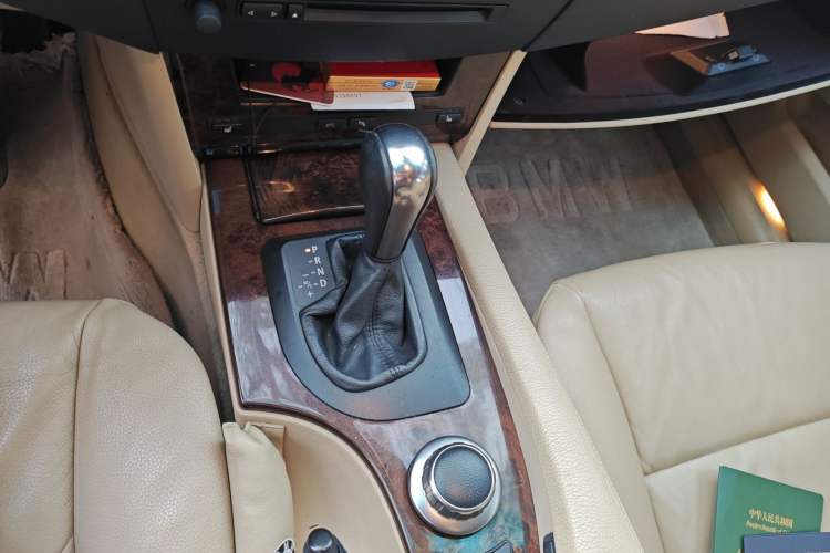 Used BMW 5 Series 2006 523Li Luxury Edition Gear Lever