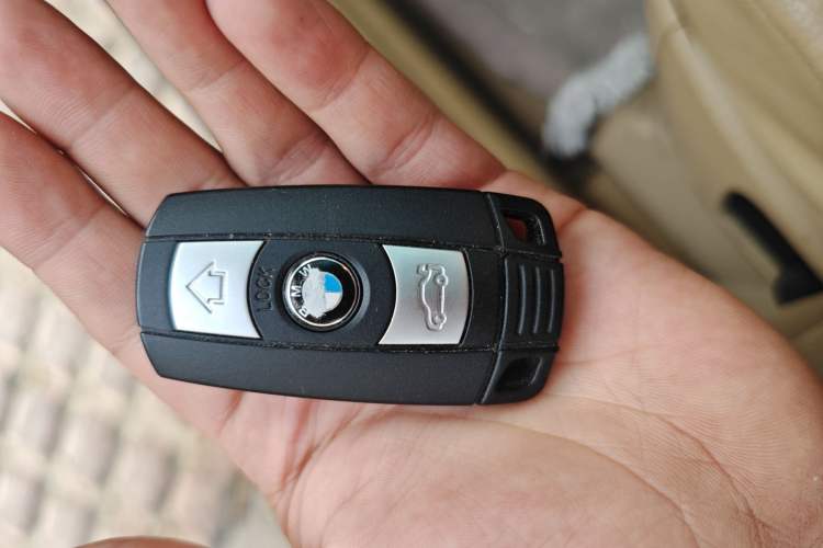 Used BMW 5 Series 2006 523Li Luxury Edition Vehicle Key