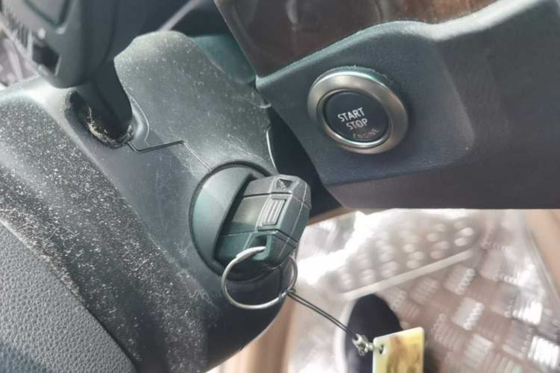 Used BMW 5 Series 2006 530i Vehicle Key