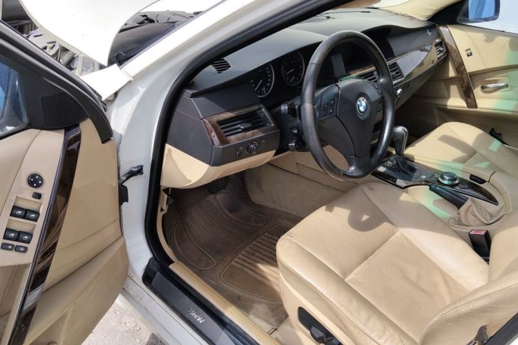 Used BMW 5 Series 2006 523i Luxury Edition Driver Seat