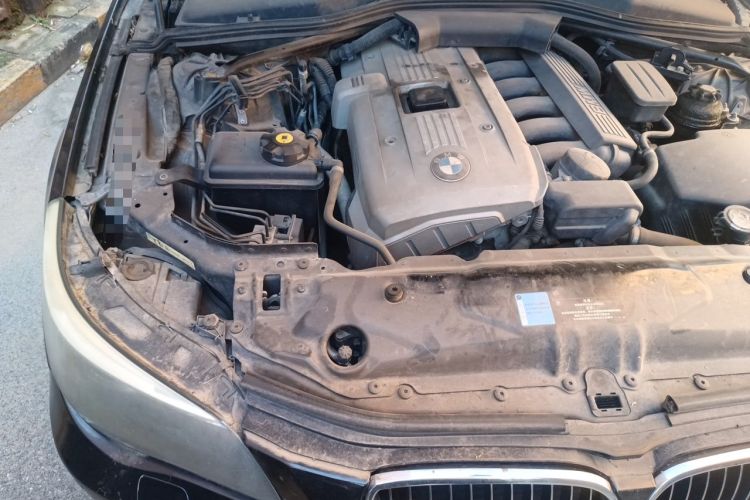 Used BMW 5 Series 2007 523Li Elegant Edition Engine Bay Right