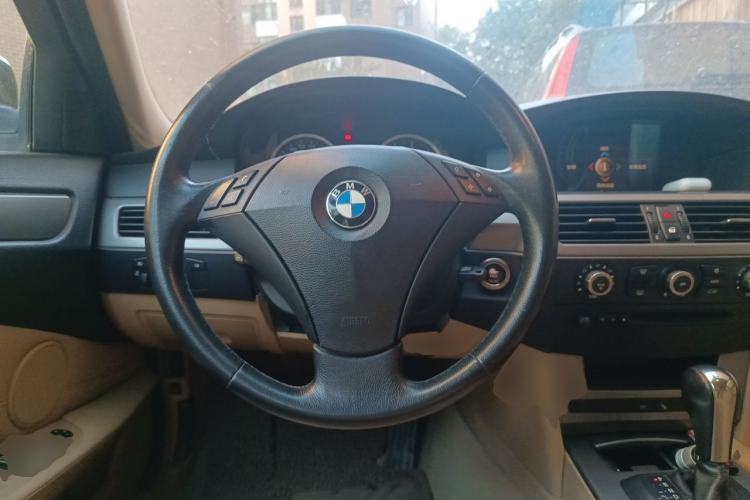 Used BMW 5 Series 2007 523Li Elegant Edition Steering Wheel