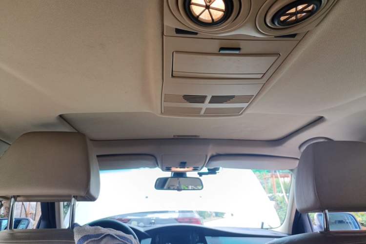 Used BMW 5 Series 2007 523Li Elegant Edition Headliner