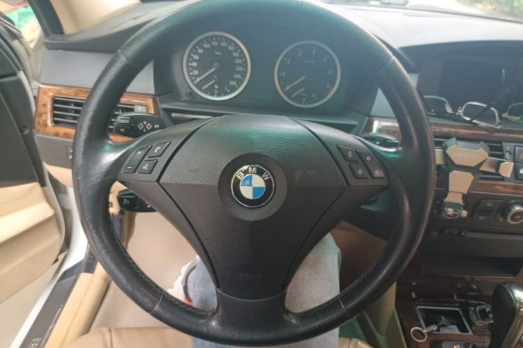 Used BMW 5 Series 2007 523Li Elegant Edition Steering Wheel