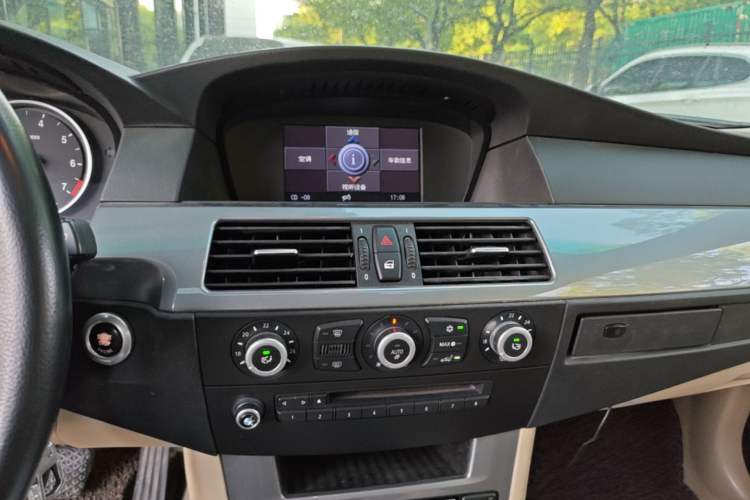 Used BMW 5 Series 2008 523Li Leading Model Audio And AC Panel