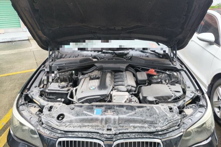 Used BMW 5 Series 2008 525Li Elegant Edition Engine Bay