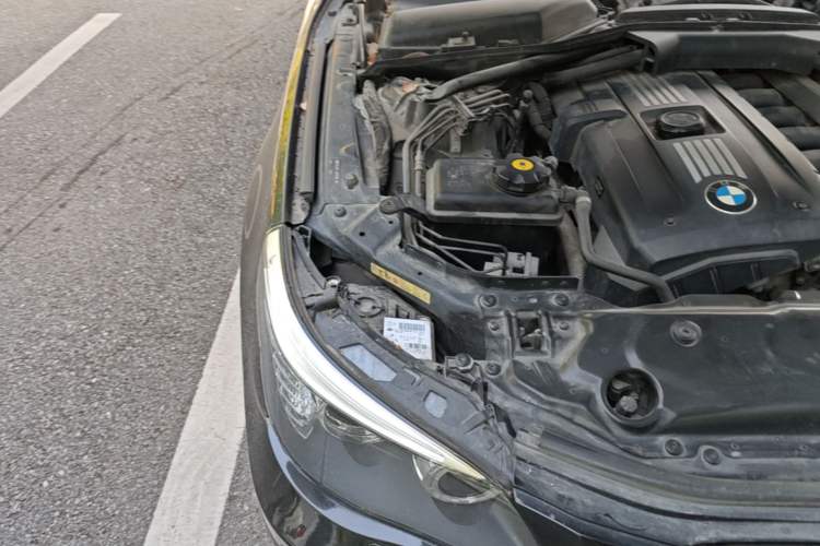 Used BMW 5 Series 2008 523Li Leading Model Engine Bay Right