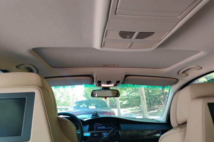 Used BMW 5 Series 2008 530Li Leading Edition Headliner
