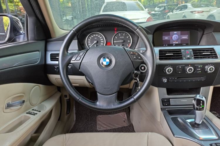 Used BMW 5 Series 2008 523Li Leading Model Steering Wheel