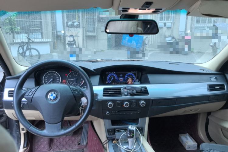 Used BMW 5 Series 2008 523Li Leading Model Center Console