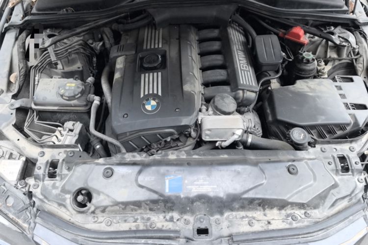 Used BMW 5 Series 2008 523Li Leading Model Engine Bay