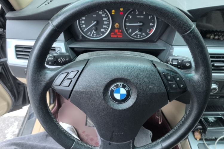 Used BMW 5 Series 2008 523Li Leading Model Steering Wheel