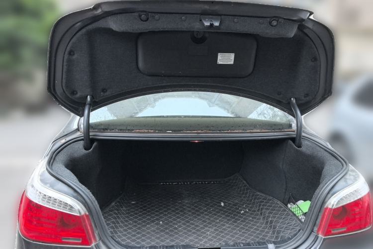 Used BMW 5 Series 2008 523Li Leading Model Trunk