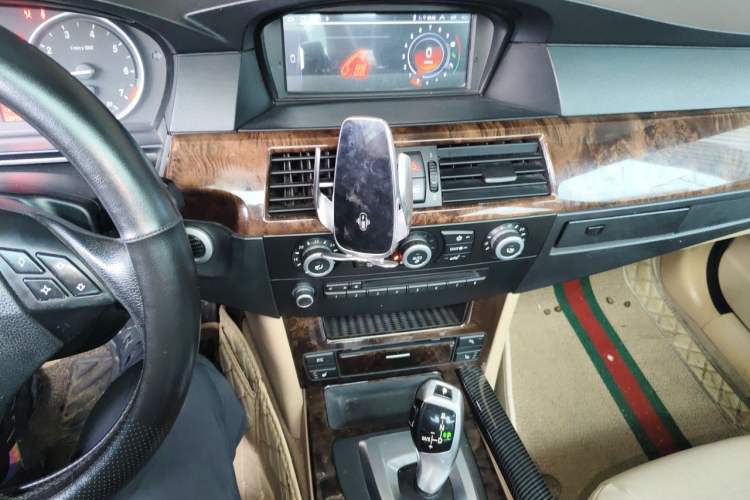 Used BMW 5 Series 2008 523Li Standard Edition Audio And AC Panel