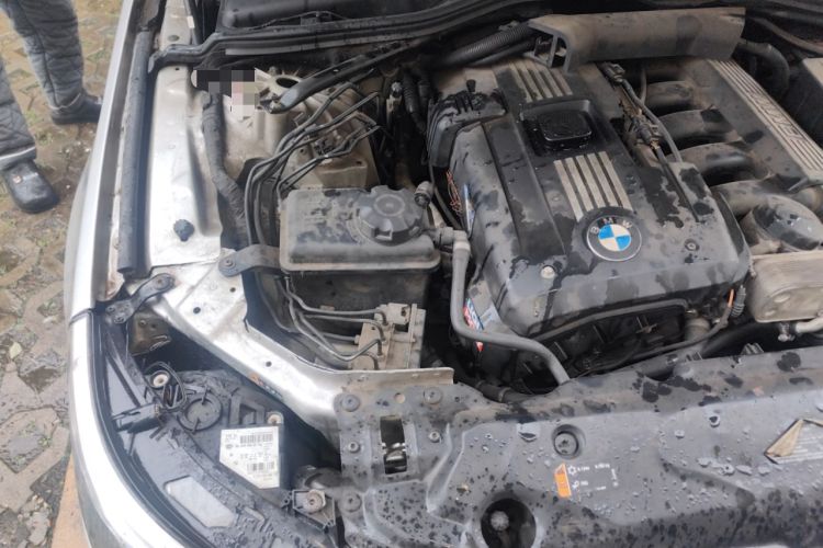 Used BMW 5 Series 2008 523Li Leading Model Engine Bay Right