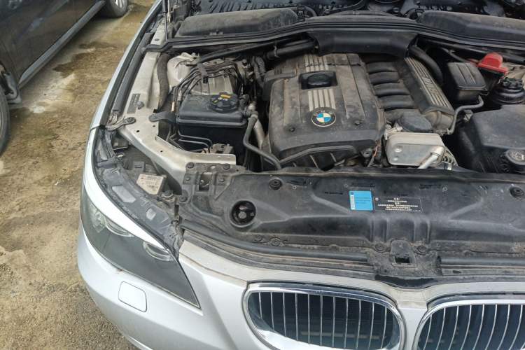 Used BMW 5 Series 2008 523Li Standard Edition Engine Bay Right