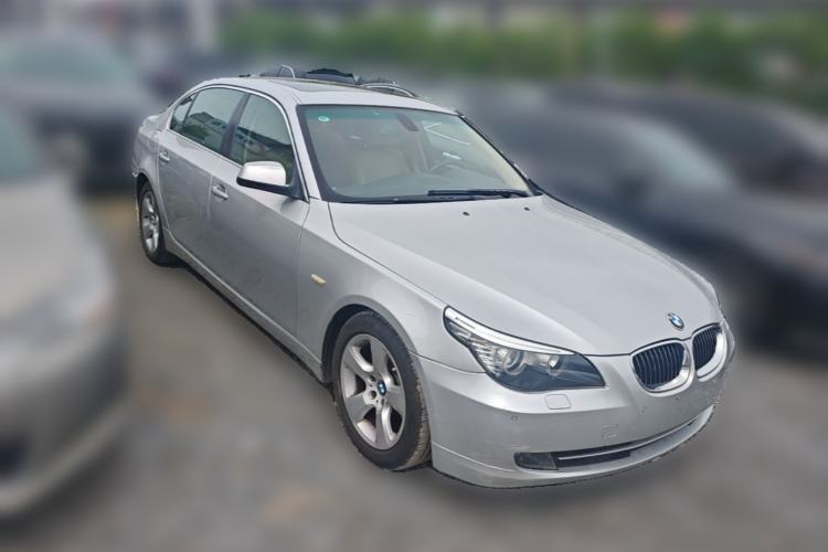 Used BMW 5 Series 2008 523Li Standard Edition Front Right 45 Deg