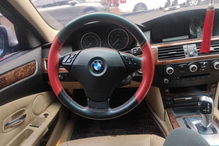 Used BMW 5 Series 2008 523Li Leading Model Steering Wheel