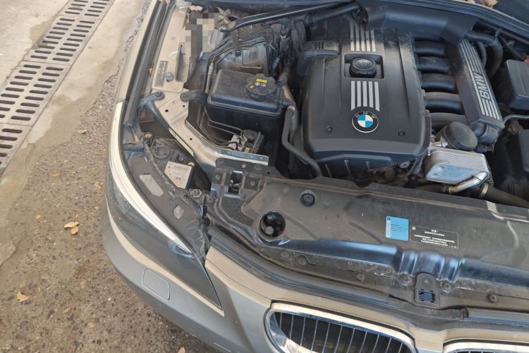 Used BMW 5 Series 2008 523Li Leading Model Engine Bay Right