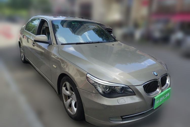 Used BMW 5 Series 2008 525Li Elegant Edition Front Right 45 Deg