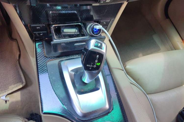 Used BMW 5 Series 2008 525Li Elegant Edition Gear Lever