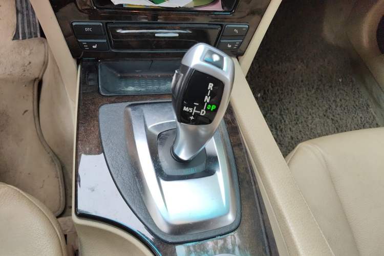 Used BMW 5 Series 2008 523Li Elegant Edition Gear Lever