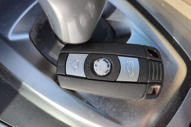 Used BMW 5 Series 2009 520Li Leading Model Vehicle Key