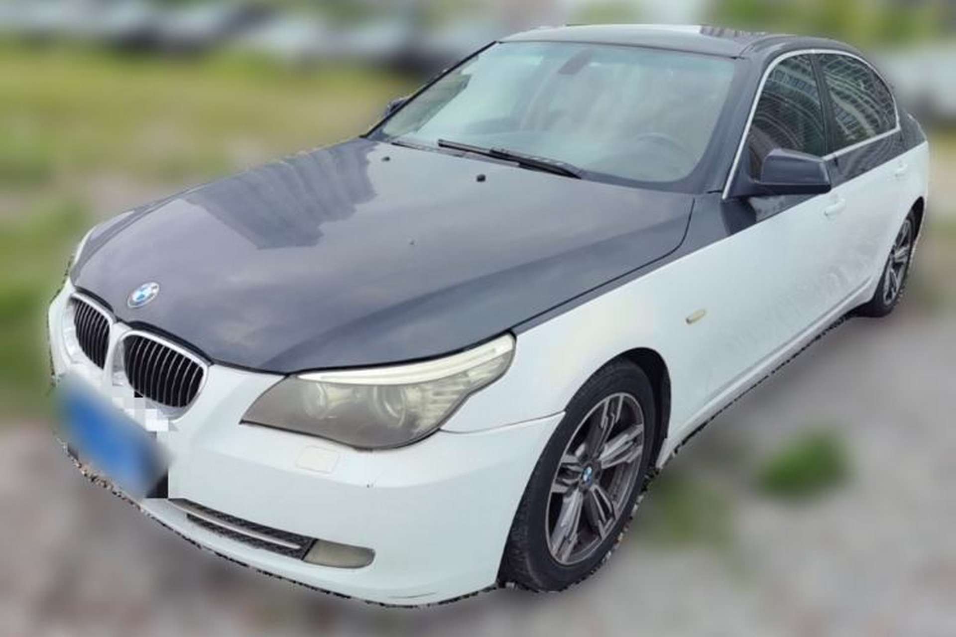 Used BMW 5 Series 2009 530Li Luxury Model Front Left 45 Deg