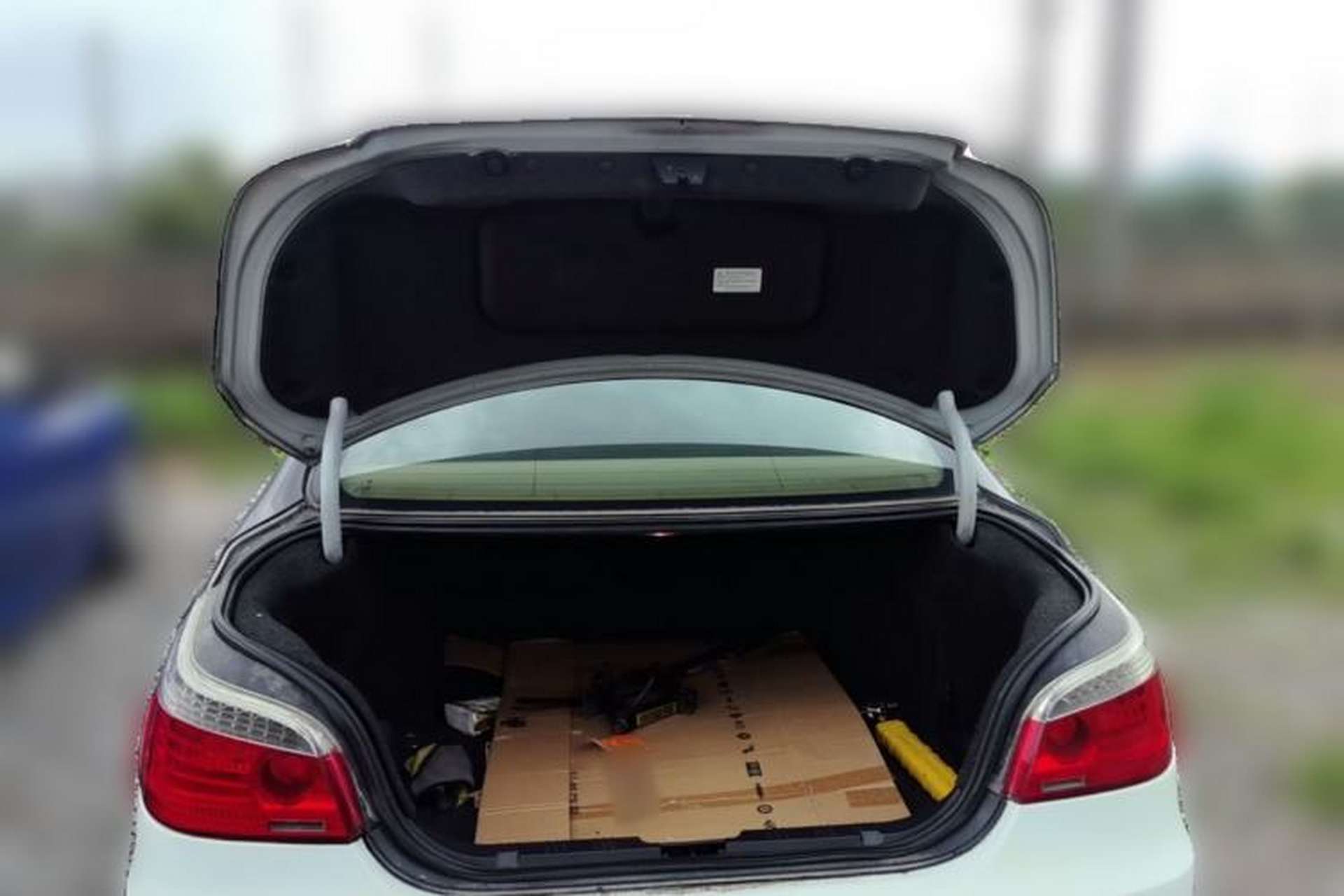 Used BMW 5 Series 2009 530Li Luxury Model Trunk