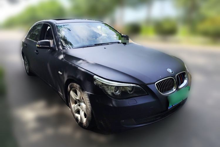 Used BMW 5 Series 2009 520Li Leading Model Front Right 45 Deg