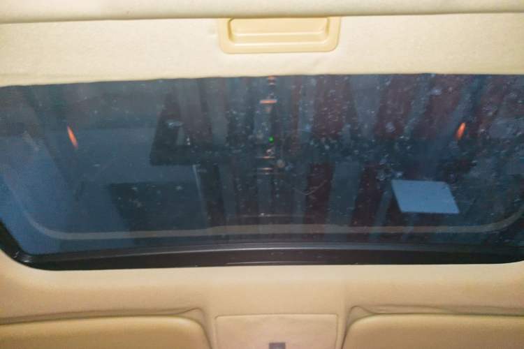 Used BMW 5 Series 2009 523Li Standard Model Headliner
