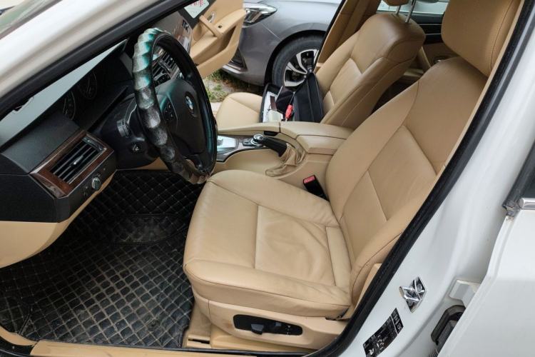 Used BMW 5 Series 2009 523Li Luxury Model Left Front Seat