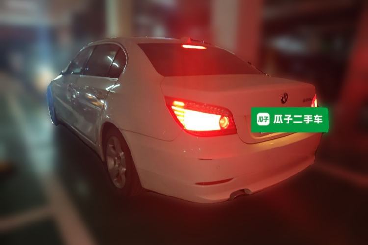Used BMW 5 Series 2009 520Li Leading Model Rear Left 45 Deg