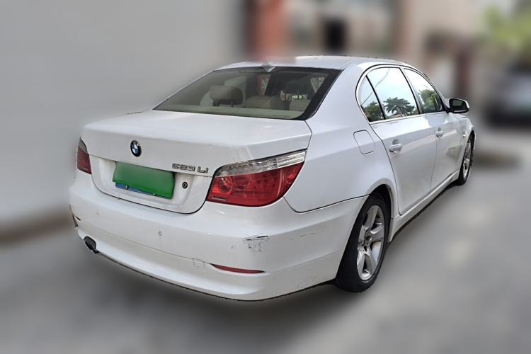 Used BMW 5 Series 2009 523Li Luxury Model Rear Right 45 Deg