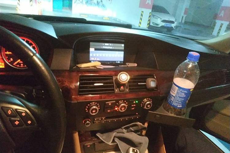 Used BMW 5 Series 2010 520Li Leading Model Audio And AC Panel