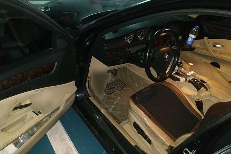 Used BMW 5 Series 2010 520Li Leading Model Driver Seat