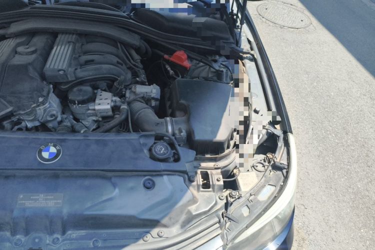 Used BMW 5 Series 2010 520Li Luxury Model Engine Bay Left