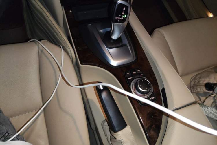 Used BMW 5 Series 2010 520Li Luxury Model Gear Lever