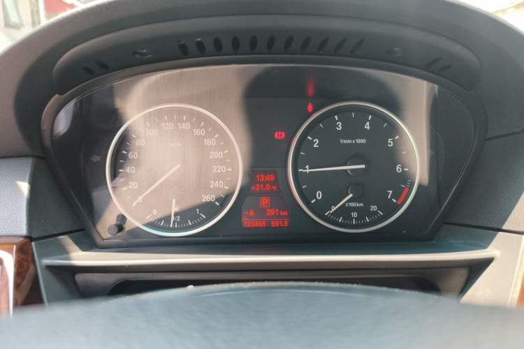 Used BMW 5 Series 2010 520Li Luxury Model Instrument Cluster