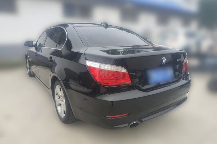 Used BMW 5 Series 2010 520Li Leading Model Rear Left 45 Deg