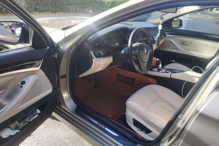 Used BMW 5 Series 2010 523Li Luxury Model Driver Seat