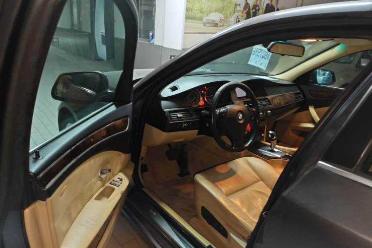Used BMW 5 Series 2010 523Li Leading Model Driver Seat