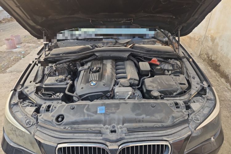 Used BMW 5 Series 2010 530Li Leading Model Engine Bay