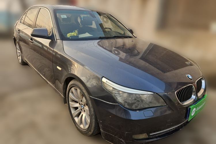 Used BMW 5 Series 2010 530Li Leading Model Front Right 45 Deg